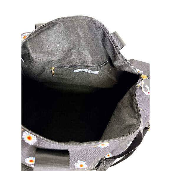 Alice and Olive Black Daisy Duffel bag - Picture 7 of 8